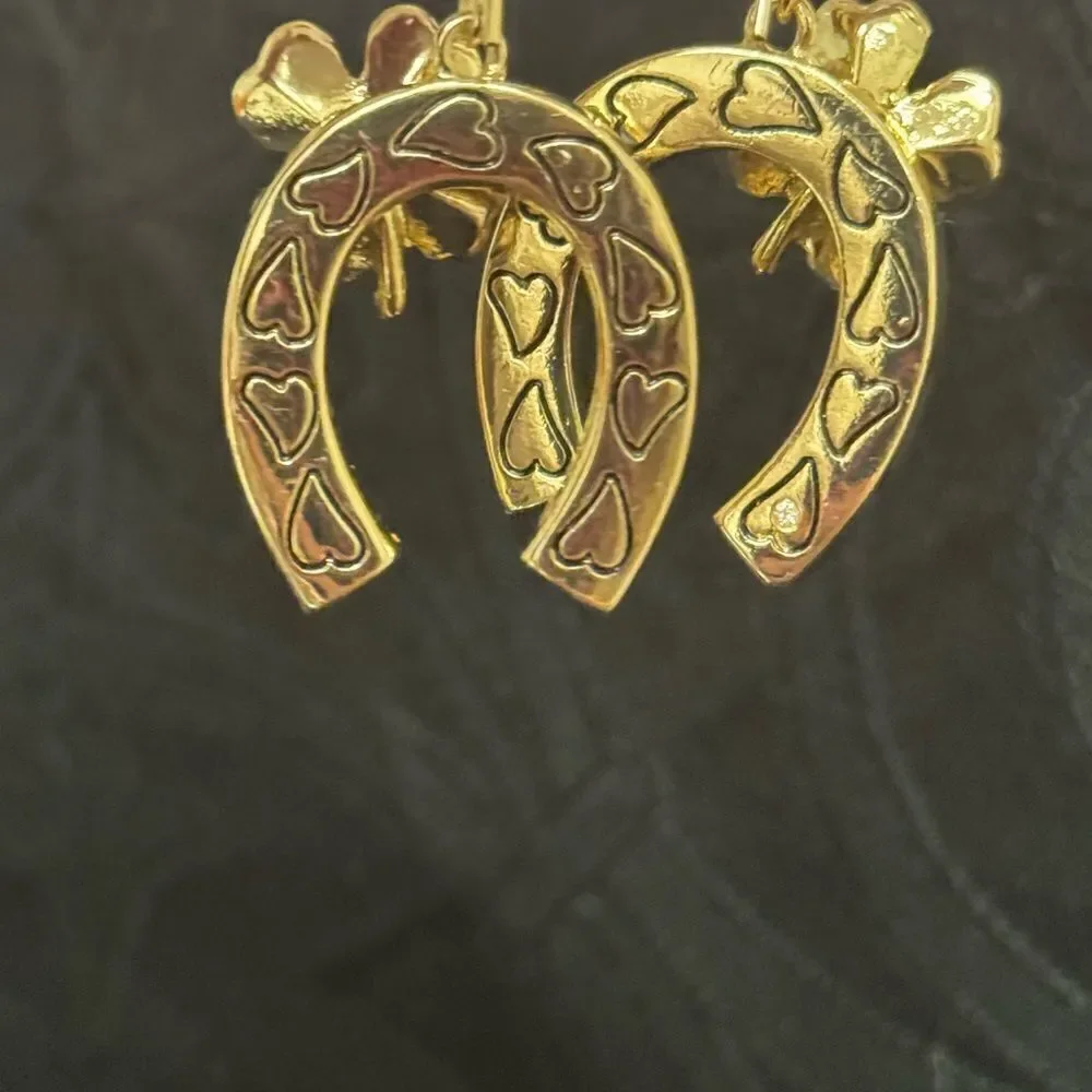 Betsey johnson  horseshoe  shamrock earrings